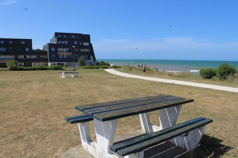 Beau Front de mer cosy accès direct plage St aubin sur mer Bernières-sur-Mer Eksteriør bilde